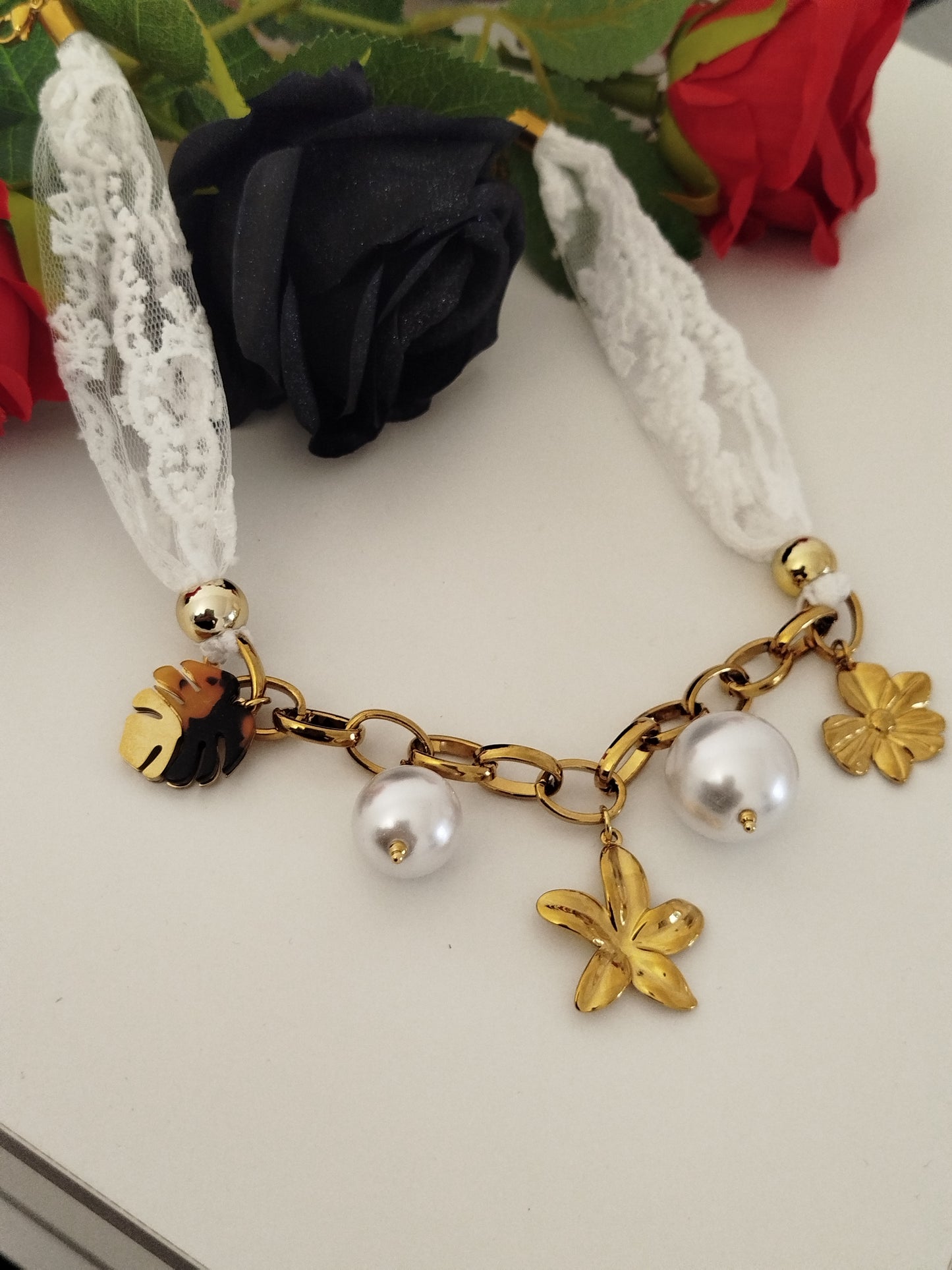 Collier dentelle ANNETTE